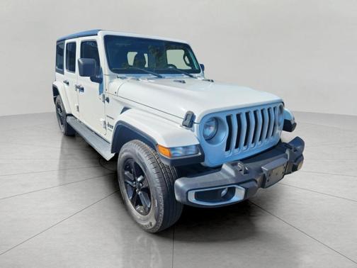 Bright White Clearcoat 2021 Jeep Wrangler Unlimited Sahara