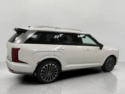 Pearl 2026 Hyundai Palisade Hybrid Calligraphy