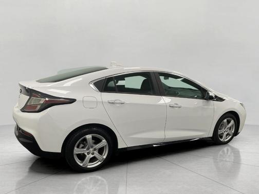 2018 Chevrolet Volt LT
