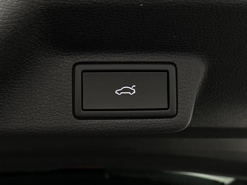 2025 Volkswagen ID. Buzz Pro S Plus