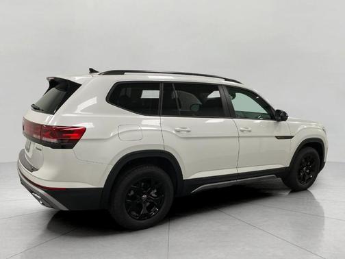 2026 Volkswagen Atlas PEAK EDITION