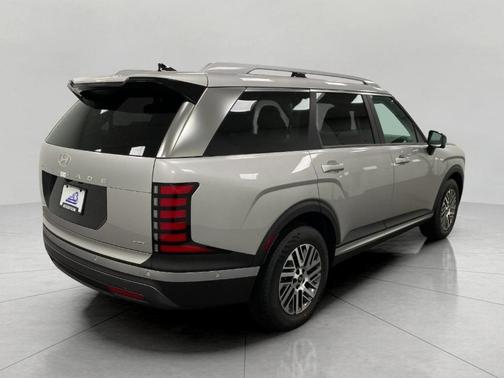 Silver Metallic 2026 Hyundai PALISADE SEL