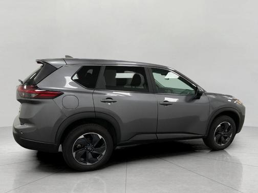Gun Metallic 2025 Nissan Rogue