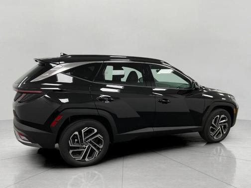 Ash Black 2026 Hyundai TUCSON Hybrid Limited
