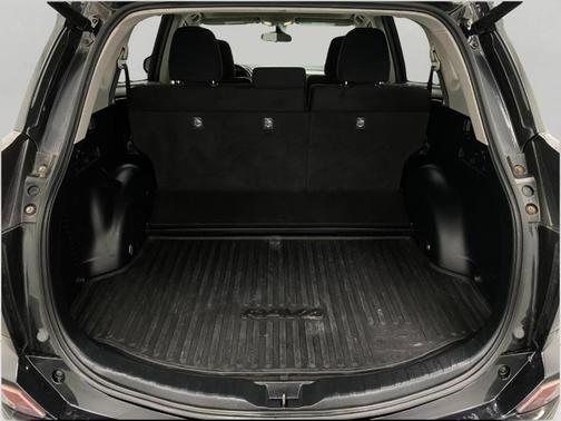 2017 Toyota RAV4 Hybrid XLE