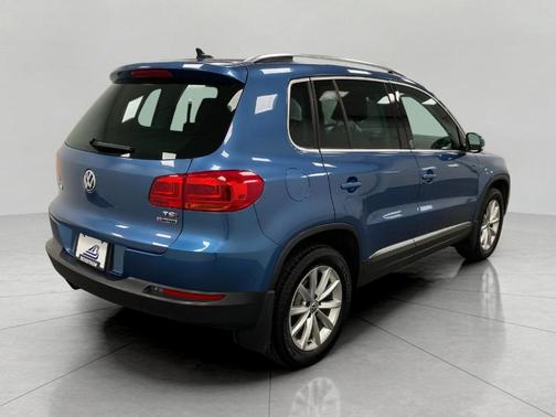2017 Volkswagen Tiguan 2.0T Wolfsburg Edition