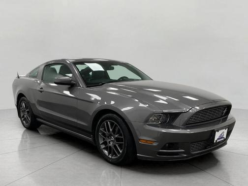 2014 Ford Mustang V6 Premium