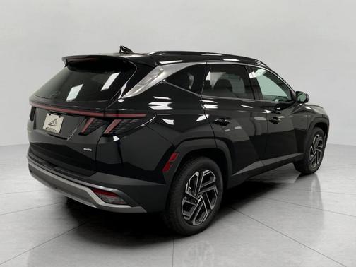 Phantom Black 2026 Hyundai TUCSON Limited