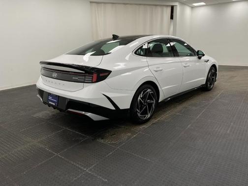 2025 Hyundai SONATA SEL Convenience