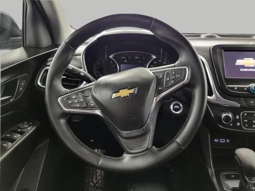 Mosaic Black Metallic 2024 Chevrolet Equinox LT