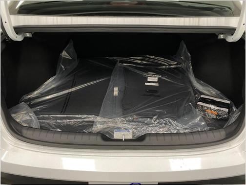 2025 Hyundai ELANTRA HEV SEL Sport