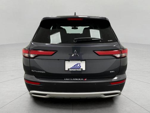 2024 Mitsubishi Outlander SEL