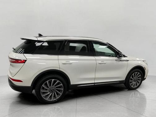 2024 Lincoln Corsair Reserve