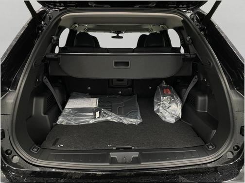 Labrador Black Pearl 2026 Mitsubishi Outlander SEL