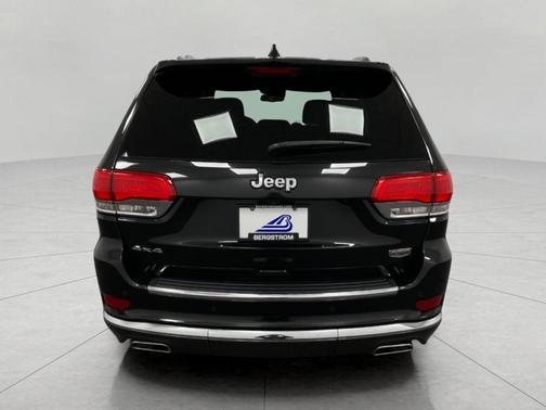 2016 Jeep Grand Cherokee Summit