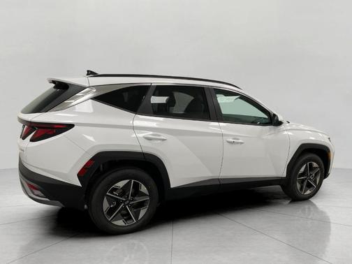 Pearl 2026 Hyundai TUCSON Hybrid SEL