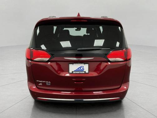 2019 Chrysler Pacifica Touring-L Plus