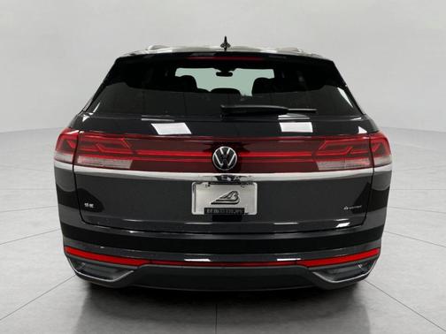 2026 Volkswagen Atlas Cross Sport 2.0T SE