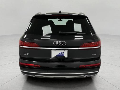 2023 Audi Q7 55 Prestige