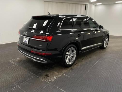 2023 Audi Q7 55 Prestige