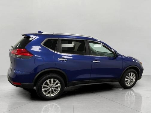 Caspian Blue 2017 Nissan Rogue SV