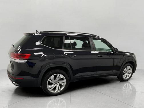 2023 Volkswagen Atlas 3.6L SE w/Technology