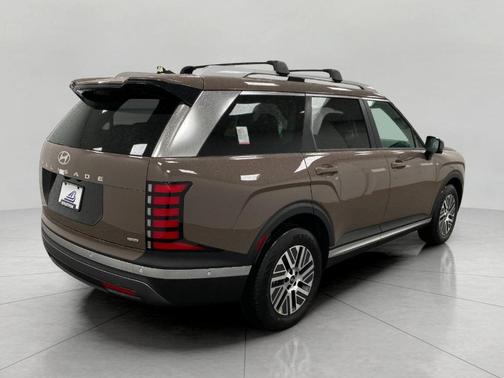 Iron 2026 Hyundai Palisade Hybrid SEL 7P