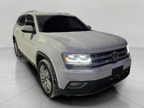 2018 Volkswagen Atlas 3.6L SEL Premium