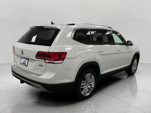 2018 Volkswagen Atlas 3.6L SEL Premium