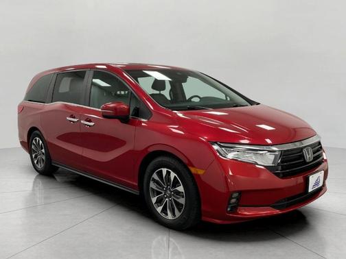Red 2022 Honda Odyssey EX-L