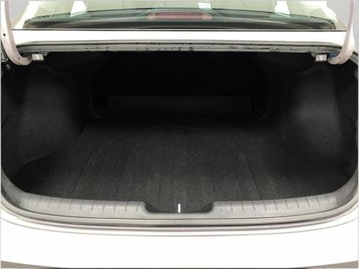 Metal 2023 Hyundai ELANTRA SEL