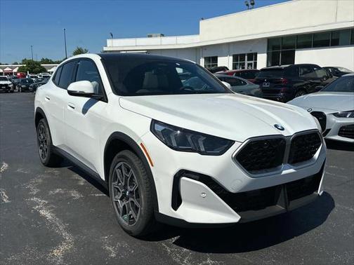 2025 BMW X2 xDrive28i