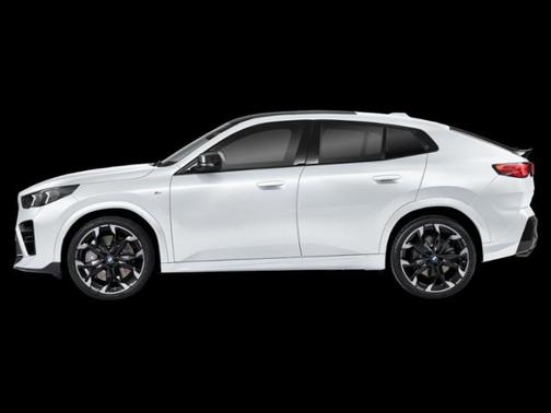 2025 BMW X2 M35i