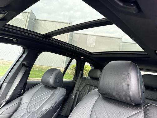 Jet Black 2023 BMW X5 xDrive40i