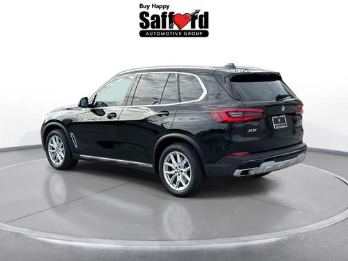 Jet Black 2023 BMW X5 xDrive40i