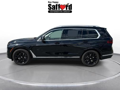 Black Sapphire Metallic 2026 BMW X7 xDrive40i