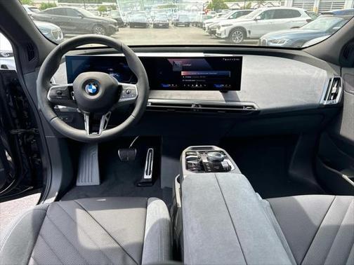 2026 BMW iX xDrive60