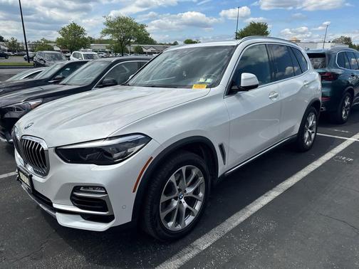 Mineral White Metallic 2020 BMW X5 xDrive40i
