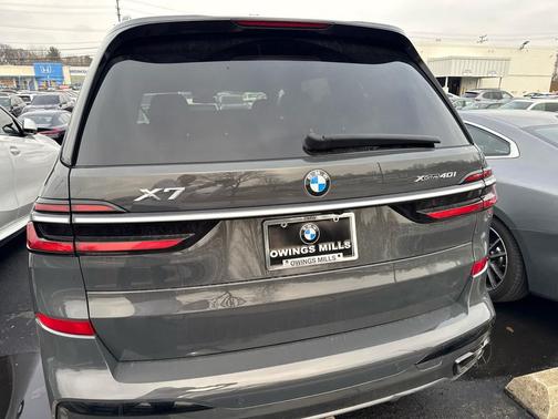 2023 BMW X7 xDrive40i