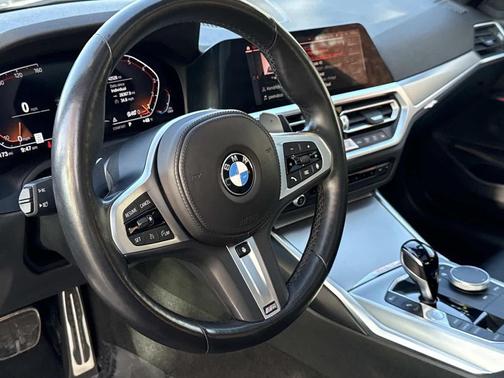 2022 BMW 330 xDrive