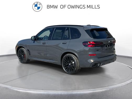 2026 BMW X5 M60i