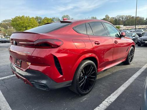 2022 BMW X6 xDrive40i