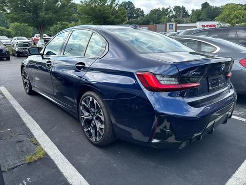 2025 BMW 330 i xDrive