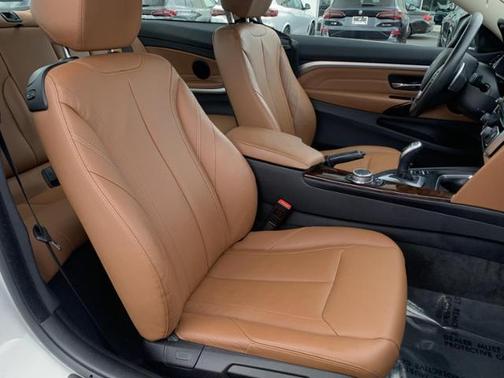 Photo 3 of 25 of 2015 BMW 428 i xDrive