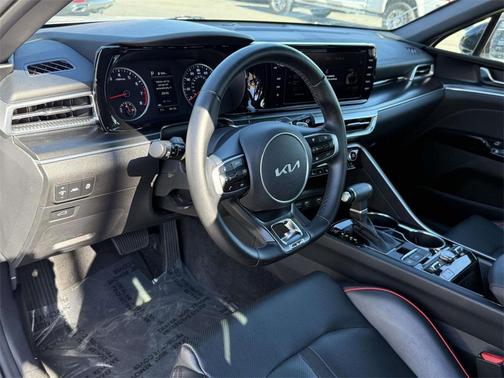 2023 Kia K5 GT