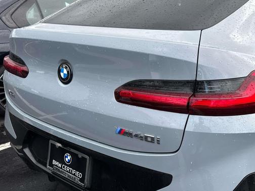 2024 BMW X4 M40i