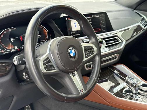 2023 BMW X6 xDrive40i