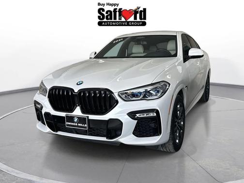 2021 BMW X6 M50i