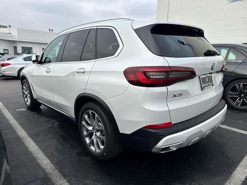 2022 BMW X5 xDrive40i