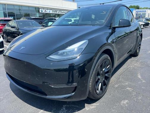 2023 Tesla Model Y Long Range Dual Motor All-Wheel Drive